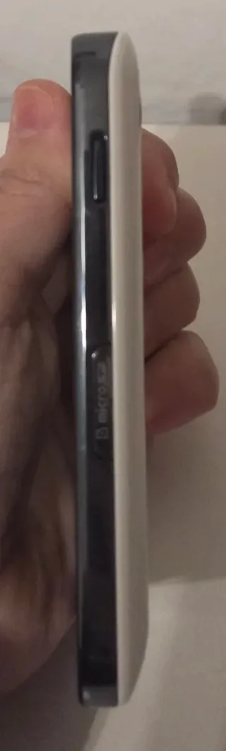 Móvil Samsung Galaxy Ace 2011