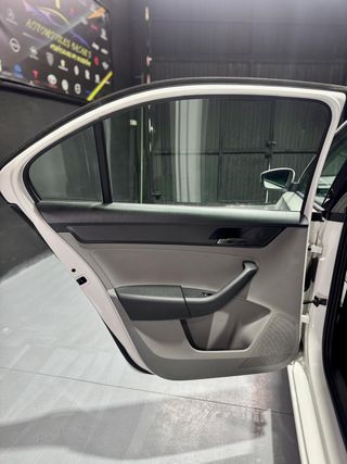 SEAT Toledo 1.6 TDI 105cv Style