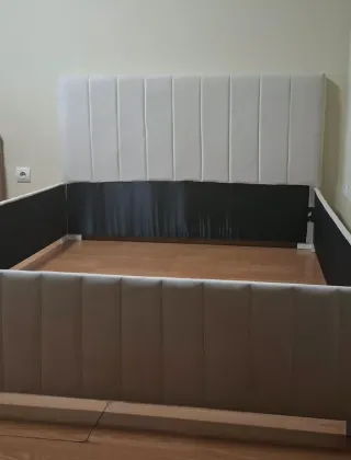 Cabecero de cama con laterales