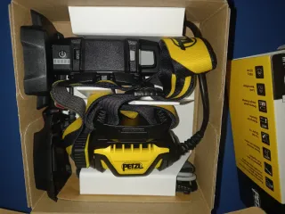 Petzl Xena Linterna Frontal 1400 Lúmenes