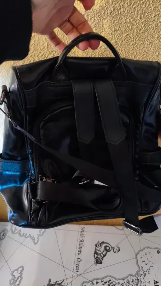 Mochila - Bolso negro NUEVO