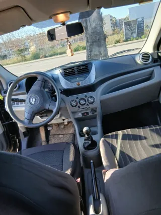 Nissan Pixo 2010