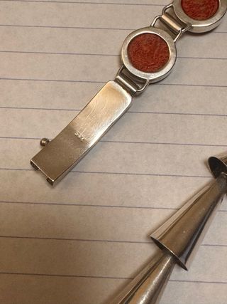 Collar, pulsera y pendientes plata y coral