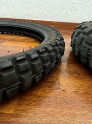 Pareja Neumáticos Continental TKC 80