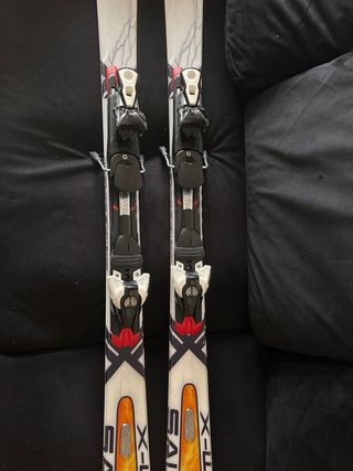 Esquís Salomon X Wing poco uso,