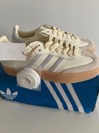 Zapatillas Adidas Mujer Beige/Blanco