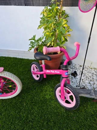 Bicicleta infantil rosa Chicco