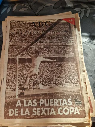 Periódicos ABC Fútbol Época Real Madrid