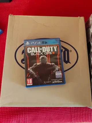 PS4 (PlayStation 4) Negra + Rainbow Six Siege