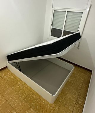 Canapé canapé canapé