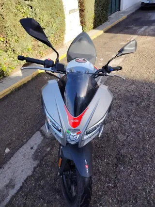 APRILIA Tuono 125cc