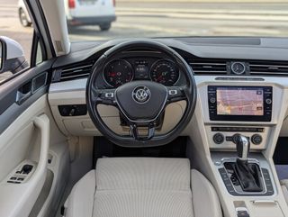 Volkswagen Passat 2.0Tdi DSG Techo Garantía IVA In