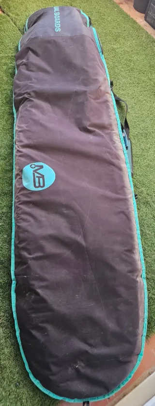 Tabla de surf WaveStorm con quillas y funda