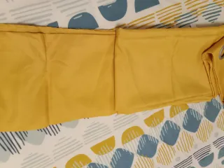 Cortina mostaza medida 1.40x2.40con Ojales nueva