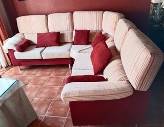Sofá Esquinero Tela Beige y Rojo