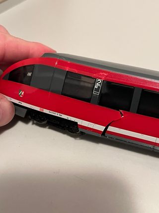 Automotor “Talent” Brawa H0 con defecto.