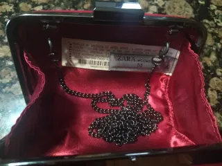 Bolso fiesta rígido terciopelo rojo