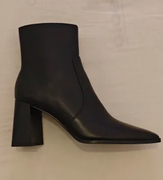 Botines piel tacón Mango Talla 37