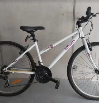 Bicicleta Rockrider 5.0 BTWIN