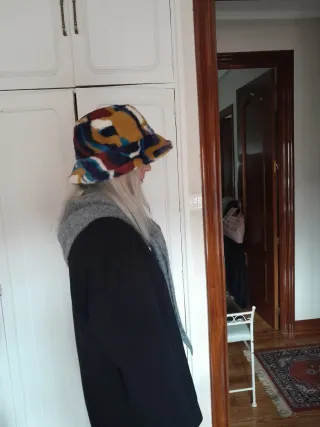 Sombrero piel sintética multicolor