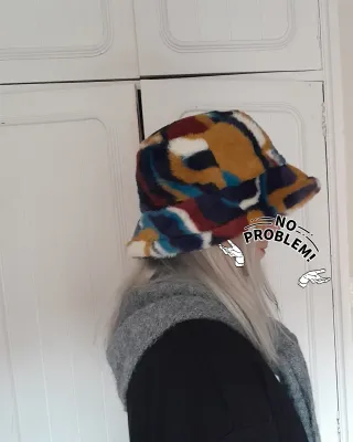 Sombrero piel sintética multicolor