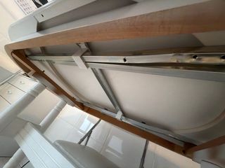 Mesa de madera blanca de cocina ovalada extensible