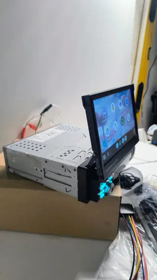 Pantalla Coche Plegable 7 Pulgadas