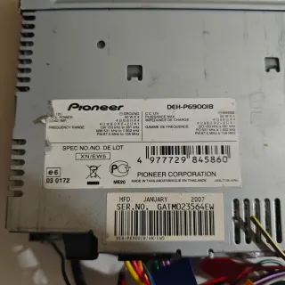 Pioneer DEH-P6900IB Bluetooth Radio Coche