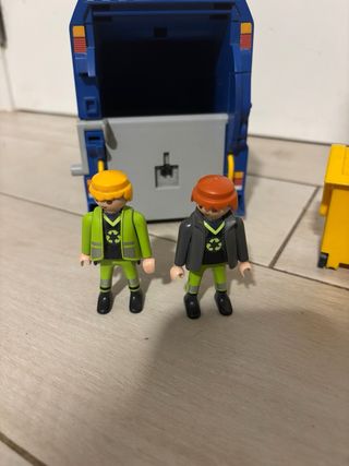 Camión de basura Playmobil con figuras