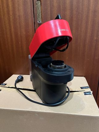 Cafetera Nespresso Krups Vertuo Pop XN920510, Roja
