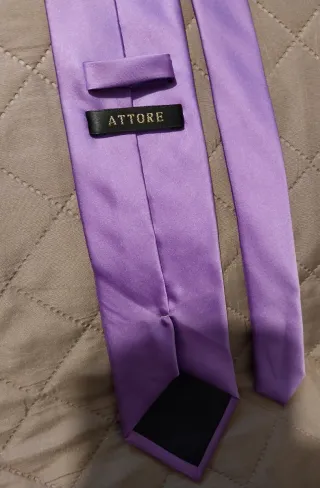 Cravatta uomo viola