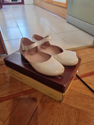 Zapatos comunión niña blanco perlado