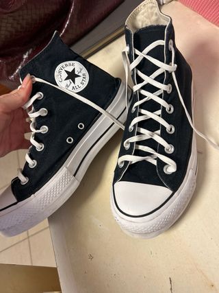 Converse negras plataforma precio NEGOCIABLE