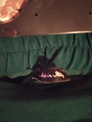 Pantaloni verdi Made in Italy con tasche elastico