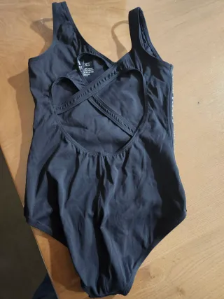 Maillot negro Axel, solo 2 usos.