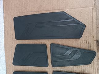 Alfombrilla BMW C400GT 2018-2025 goma reposapiés