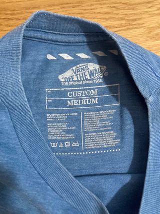 Camiseta Vans Off The Wall Azul