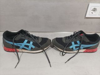 Zapatillas Onitsuka Tiger Negras y Azules