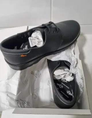 Zapatos negros Dian con cordones