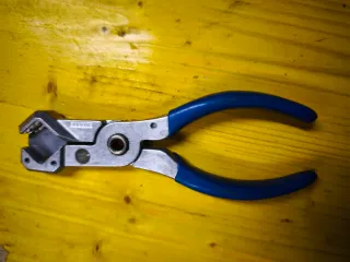 Cortatubos neumático Festo