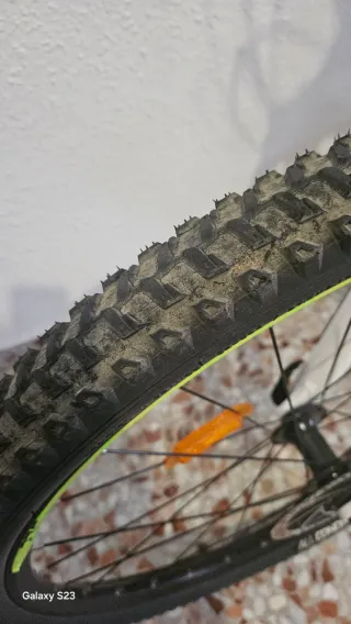 Bicicleta RockRider ST540 Azul