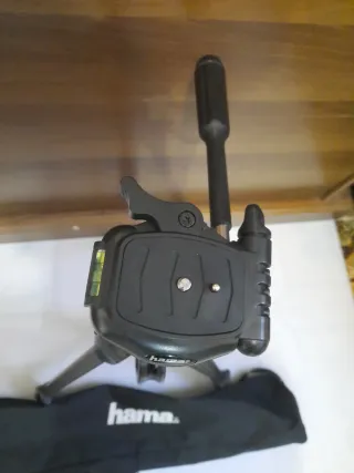 Trípode 1.5m Hama Profesional