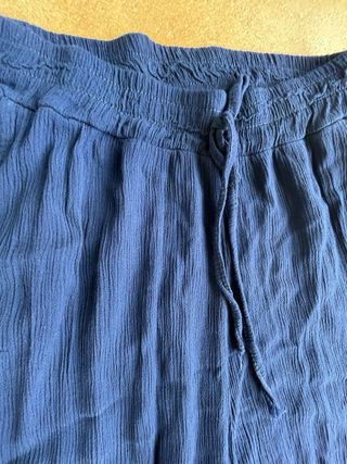 Pantalón azul de lino