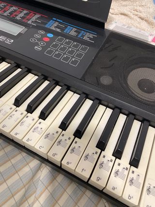 Teclado RockJam con Ritmos