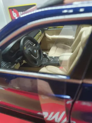 BMW X5 Bburago scala da 1/19