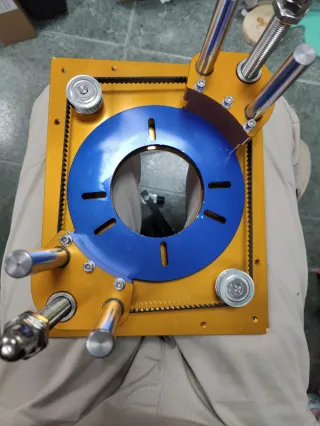 Elevador de precisión para router.