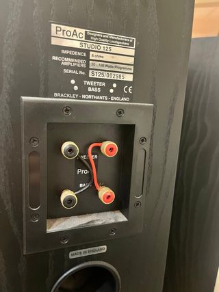 Equipo Hi-Fi Primare + ProAc Studio 125