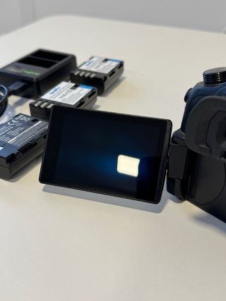Panasonic Lumix GH4 + Objetivo 14-45mm + 3Baterías