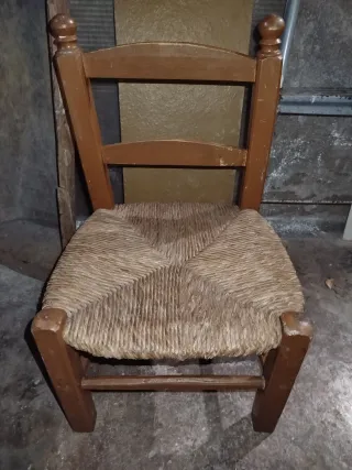 Silla infantil madera y yute vintage