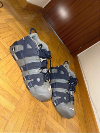 Nike Air More Uptempo Gris y Azul